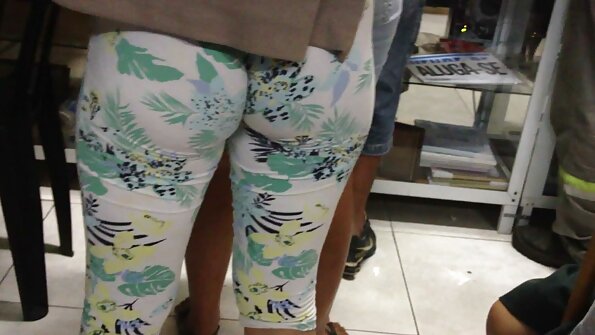 Hot Indian Fata Se masturbeaza pizde grase si paroase pe Skype